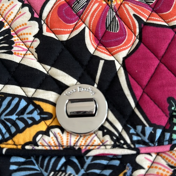 Vera Bradley crossbody bag - Picture 2 of 7